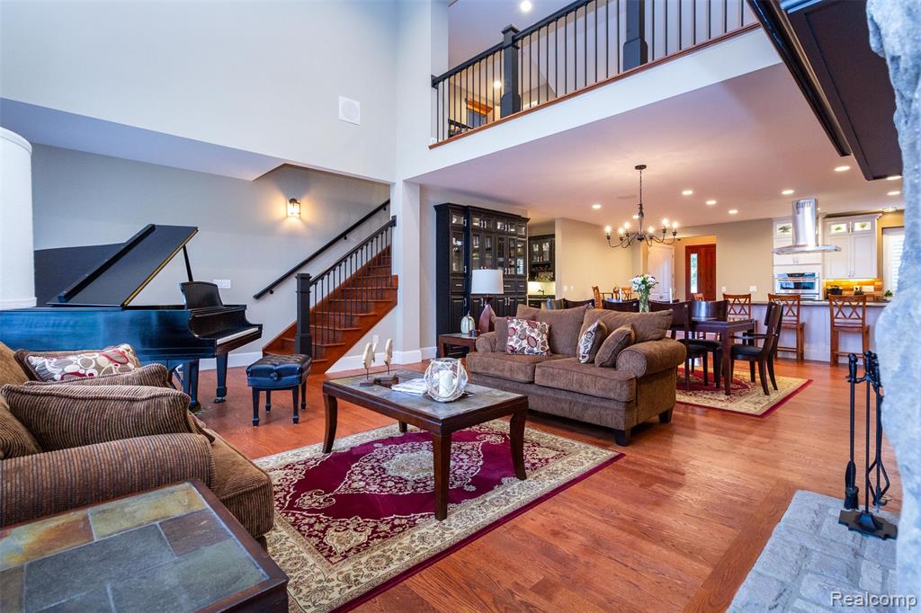 302 Tanview Drive, Oxford, MI, 48371