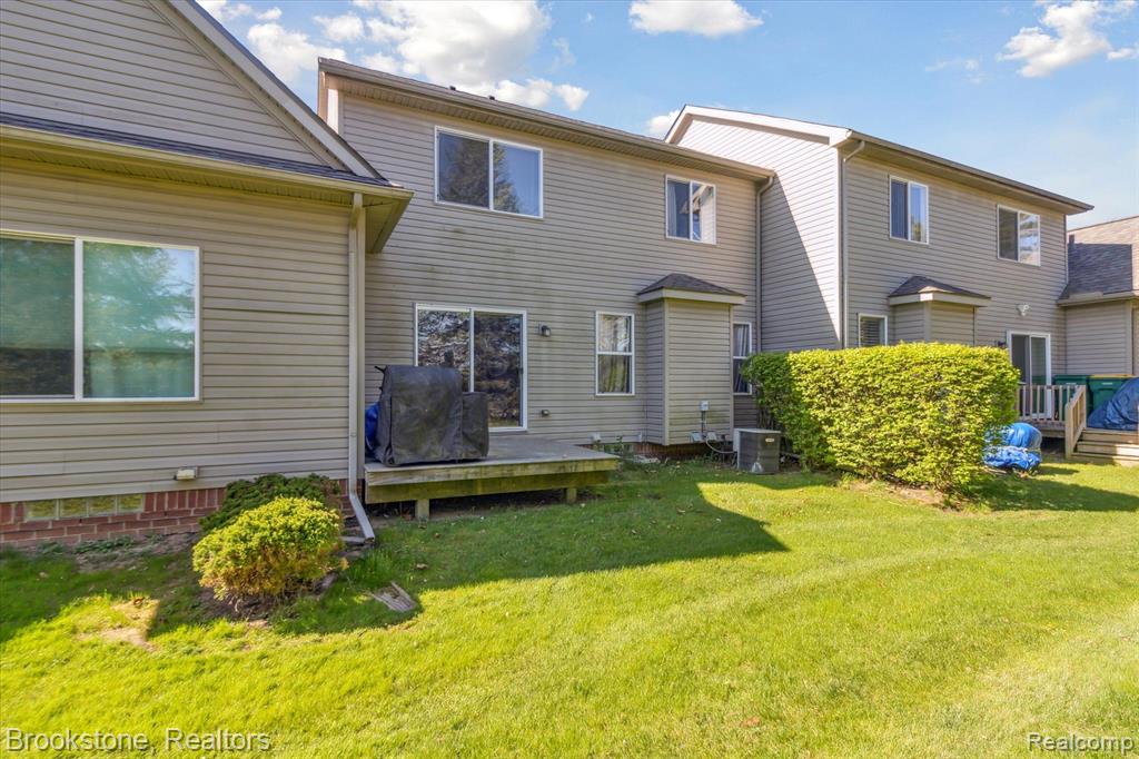 2639 BLUEWATER Street, Ypsilanti, MI 48198 — Photo 31