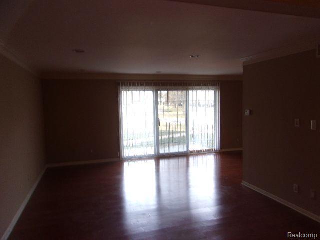 468 FOX HILLS Drive S, A-1, Bloomfield Hills, MI 48304 — Photo 2
