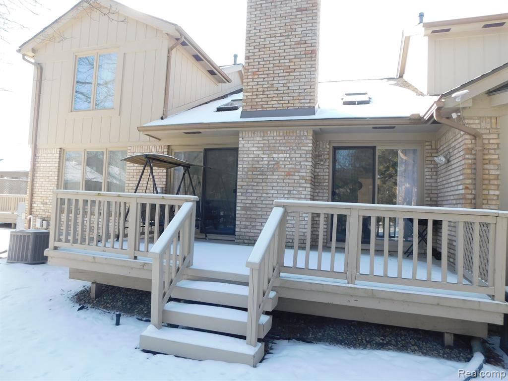 43175 W KIRKWOOD Drive, Clinton Twp, MI 48038 — Photo 57