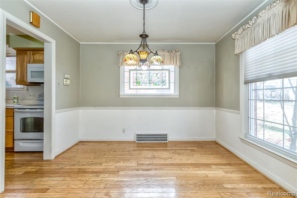 556 N Mildred Street, Dearborn, MI 48128 — Photo 9