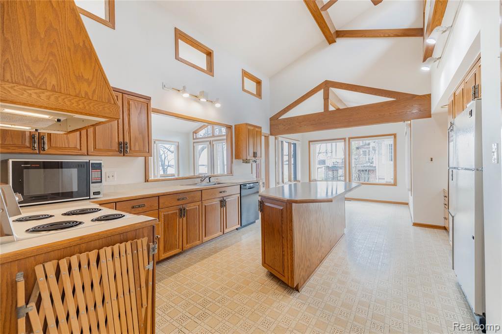 27981 Elba Road, Grosse Ile, MI 48138 — Photo 19