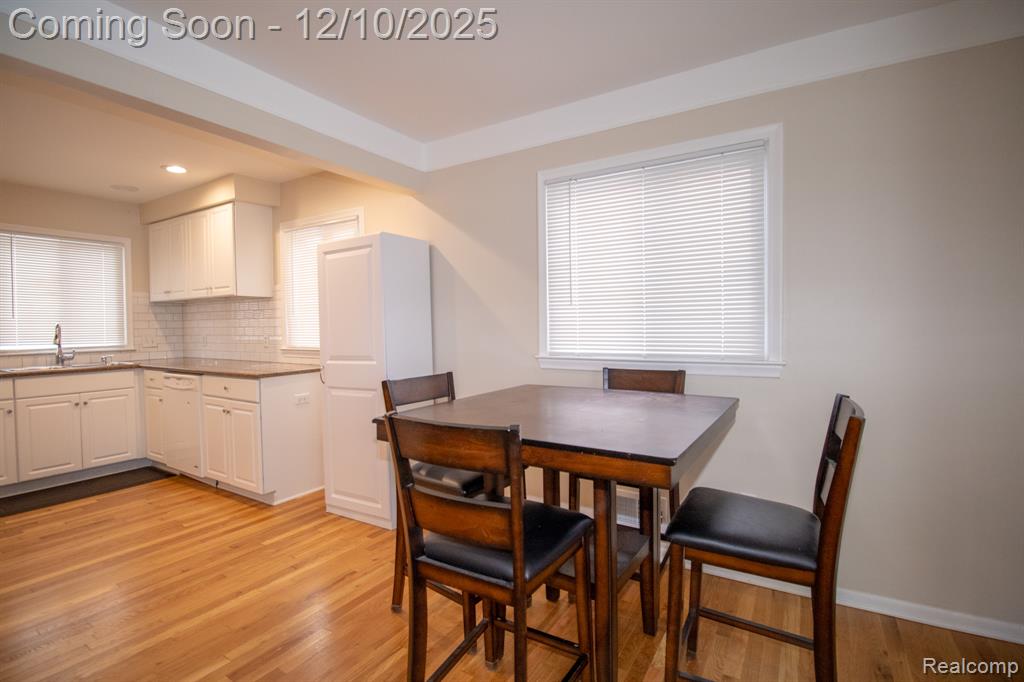 8225 N Hubbard Street, Westland, MI — Photo 11