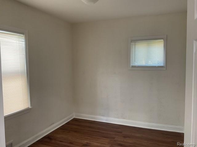 7235 Maxwell Avenue, Warren, MI 48091 — Photo 8