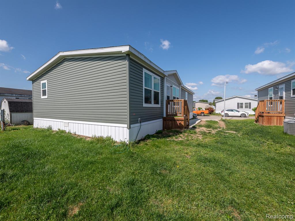 501 Washington, Belleville, MI 48111 — Photo 21