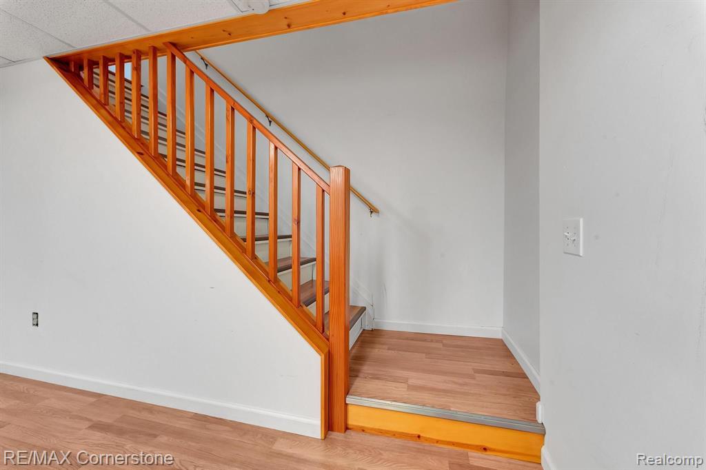 41899 CONNERWOOD Court, Canton, MI 48187 — Photo 37
