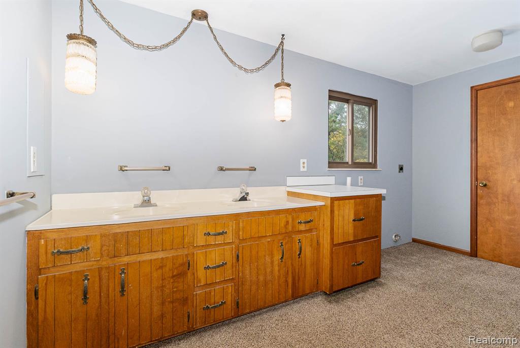 5430 Tittabawassee Road, Saginaw, MI 48604 — Photo 15