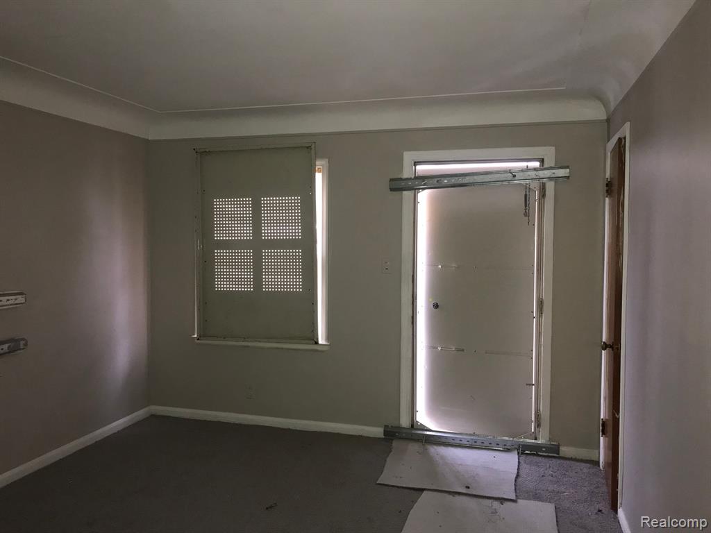 5581 MARSEILLES Street, Detroit, MI 48224 — Photo 2