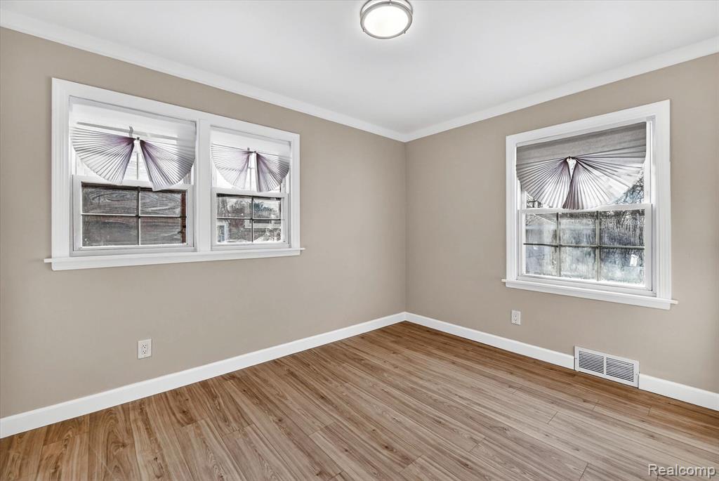 17314 Collinson Avenue, Eastpointe, MI 48021 — Photo 22