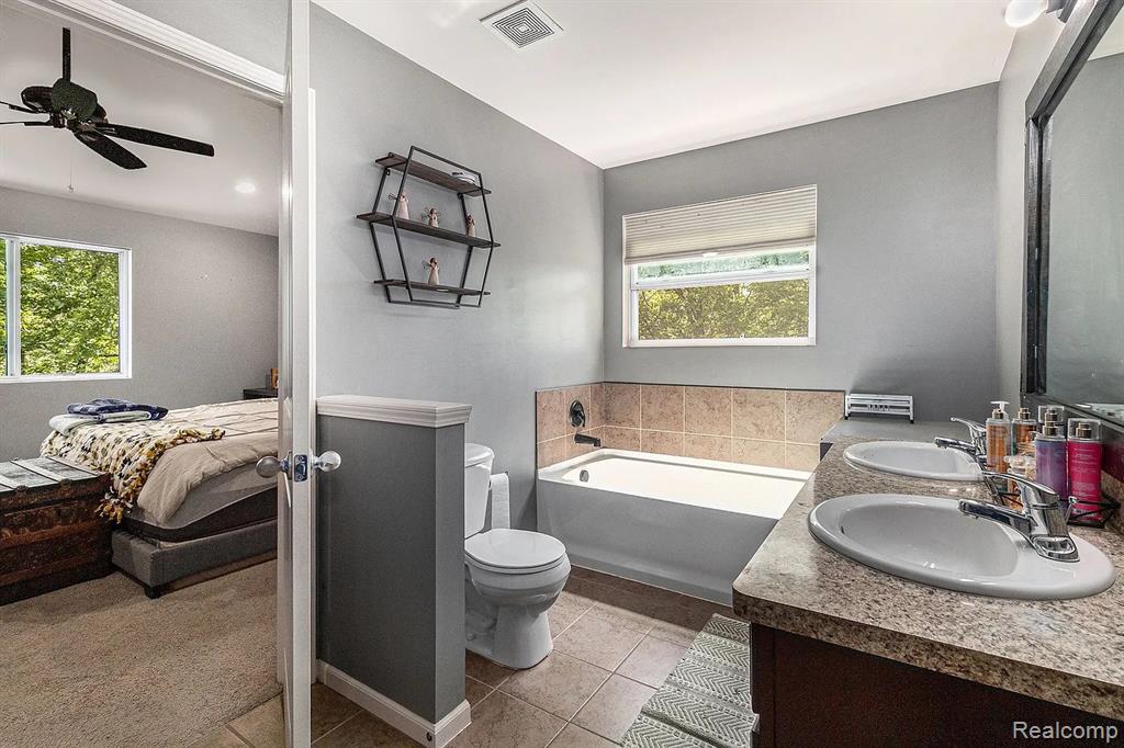 37459 Dianne Lane, New Boston, MI 48164 — Photo 15