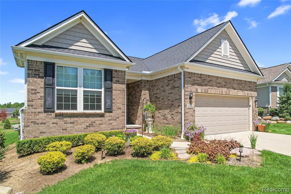 5008 Oakdale Drive, Clarkston, MI 48348 — front exterior