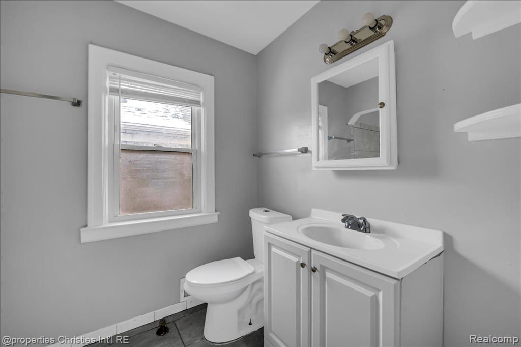 17600 Santa Barbara Drive, Detroit, MI 48221 — Photo 19