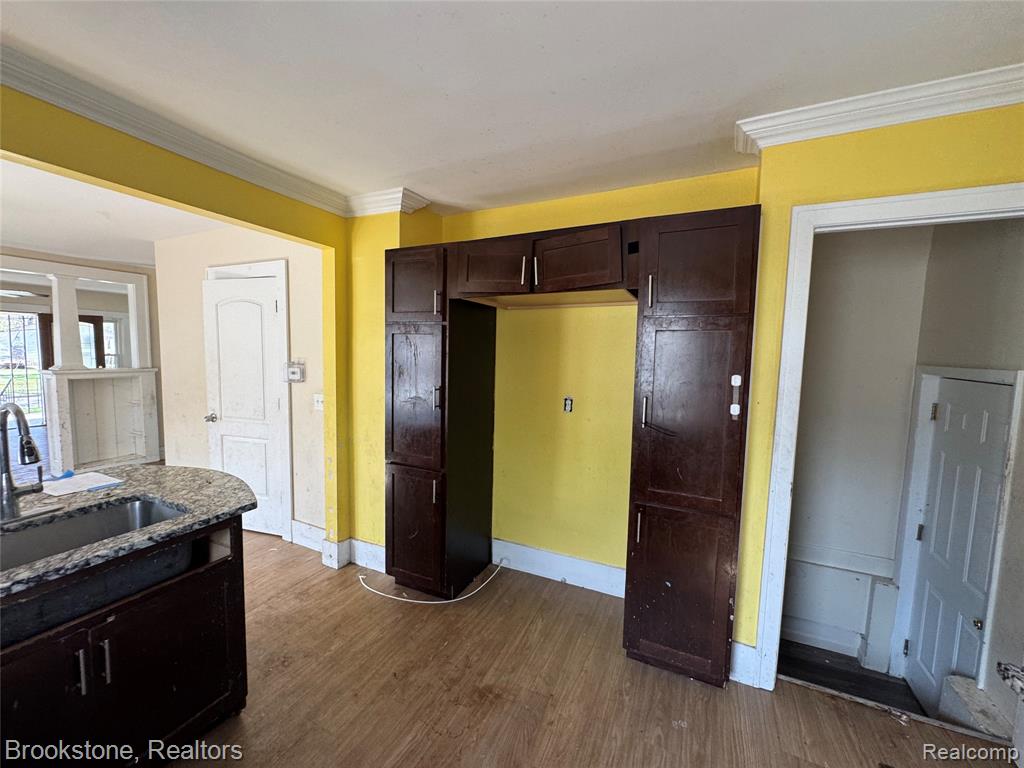 256 W Chicago Avenue, Pontiac, MI 48340 — Photo 17