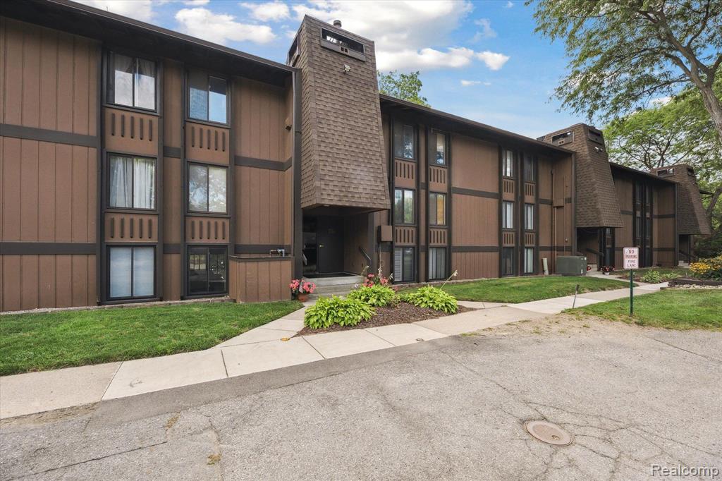 1734 Grove Road, B-103, Ypsilanti, MI 48198 — Photo 37