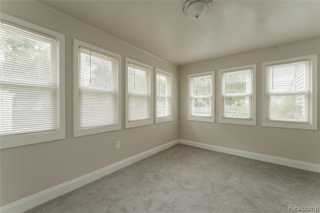 582 Lebaron Avenue, Pontiac, MI 48340 — Photo 18