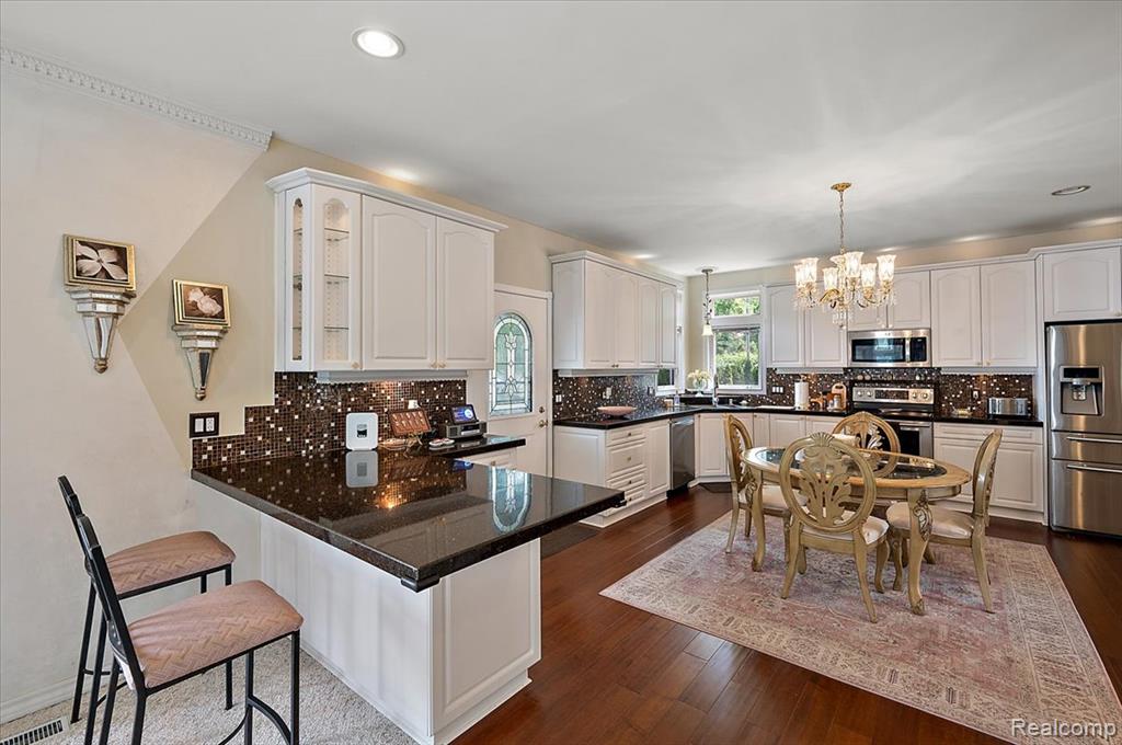 3422 Kilmer Drive, Troy, MI 48083 — Photo 9