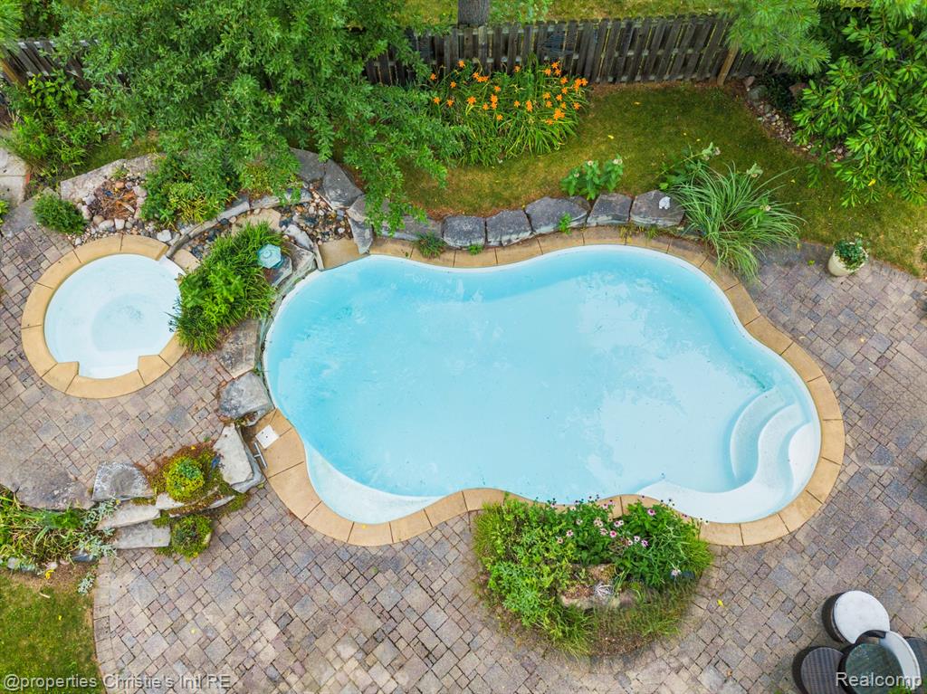 4247 Morningview Drive, Shelby Twp, MI 48316 — Photo 6