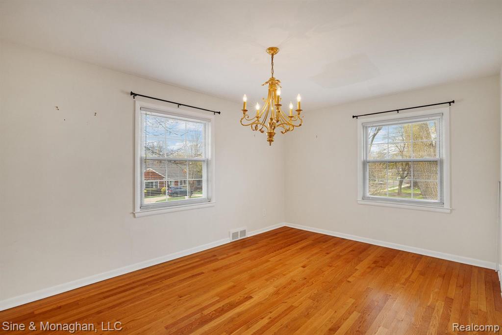 612 Cadieux Road, Grosse Pointe, MI 48230 — Photo 16