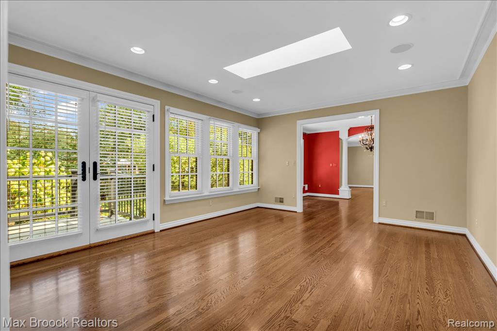 6287 Thorncrest Drive, Bloomfield Hills, MI 48301 — Photo 32