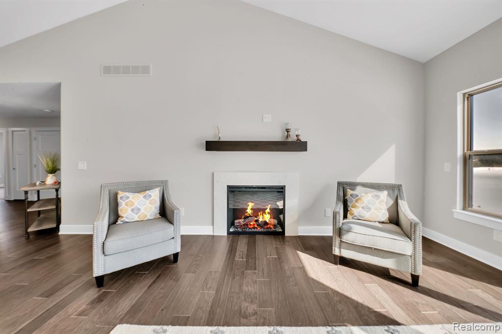 48341 APPLEGROVE Lane, New Baltimore, MI, 00000