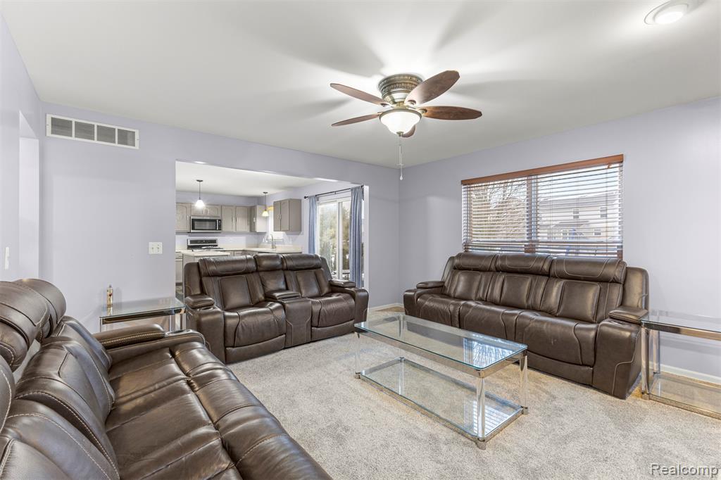 6950 Anna Drive, Van Buren, MI 48111 — Photo 19