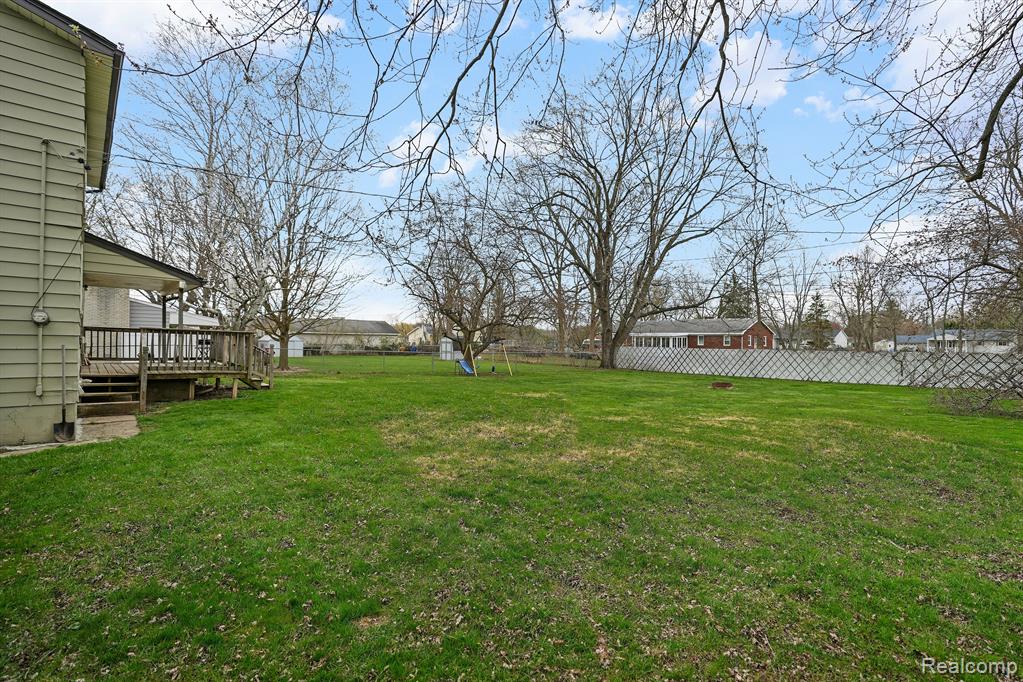 5084 DALY Boulevard, Flint, MI 48506 — Photo 13