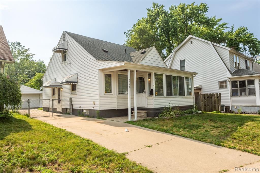4346 BIDDLE Street, Wayne, MI 48184 — Photo 27