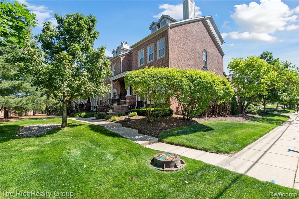 667 River Park Village Boulevard, Northville, MI 48167 — Photo 25