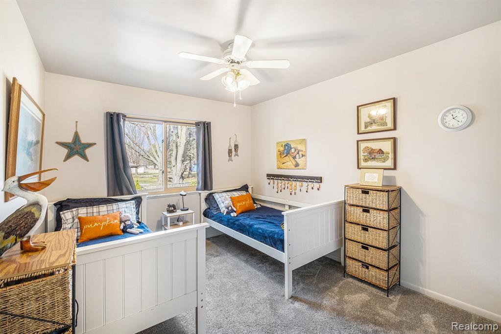 5169 OTTAWA Street, Burton, MI 48509 — Photo 16