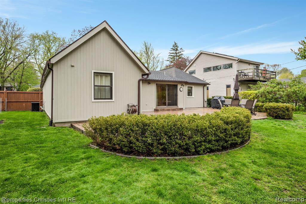 708 MOUNT VERNON Boulevard, Royal Oak, MI 48073 — Photo 22