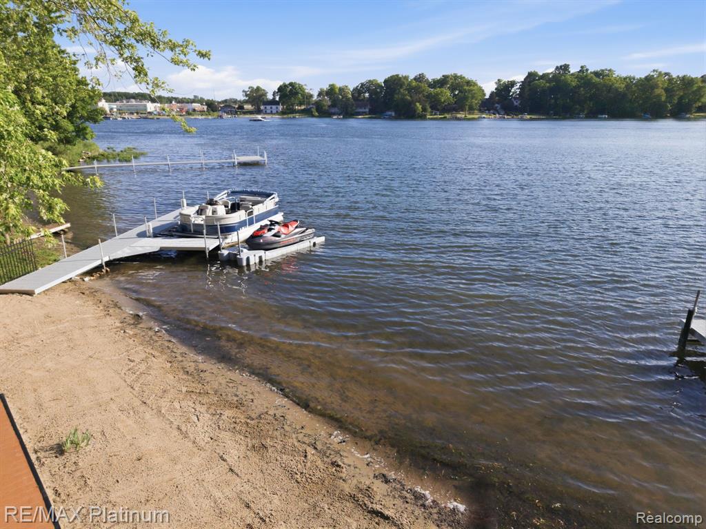 1612 S Hughes Road, Brighton, MI 48114 — Photo 46