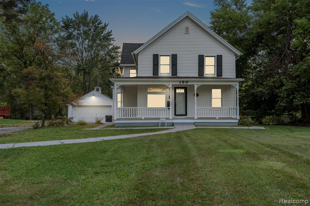190 Riverside Drive, Mount Clemens, MI 48043 — Photo 2