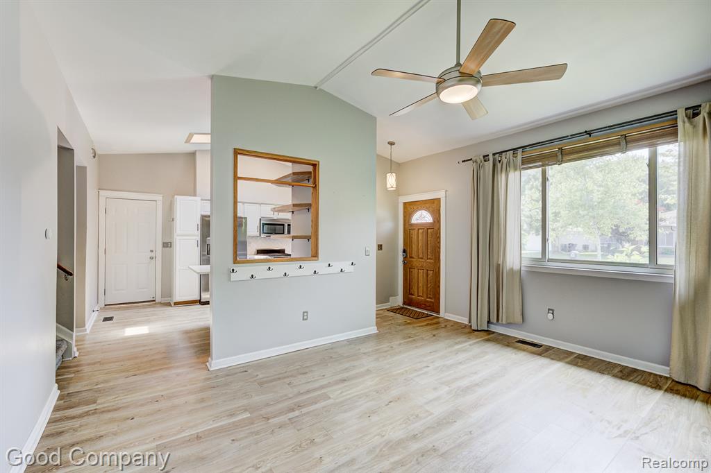 6672 Devonshire Drive, Canton, MI 48187 — Photo 2