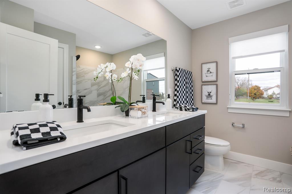 3018 Canopy Tree Way, 10, Ann Arbor, MI 48103 — Photo 23