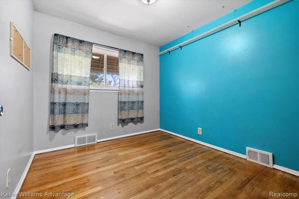 6948 FAIRFIELD Street, Garden City, MI — Photo 19