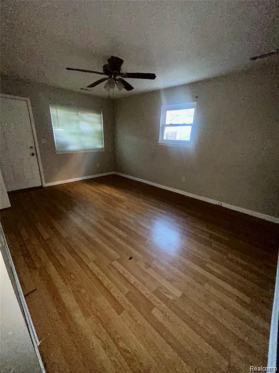 2505 La Belle Street, Detroit, MI 48238 — Photo 2