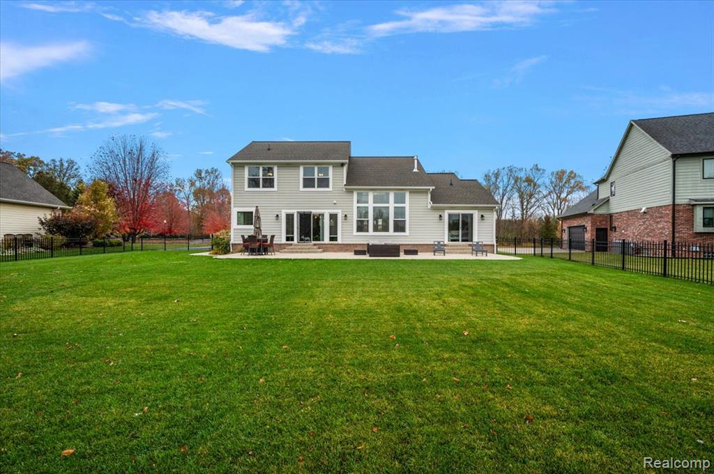 5839 Westwood Drive, Grand Blanc, MI 48439 — Photo 63