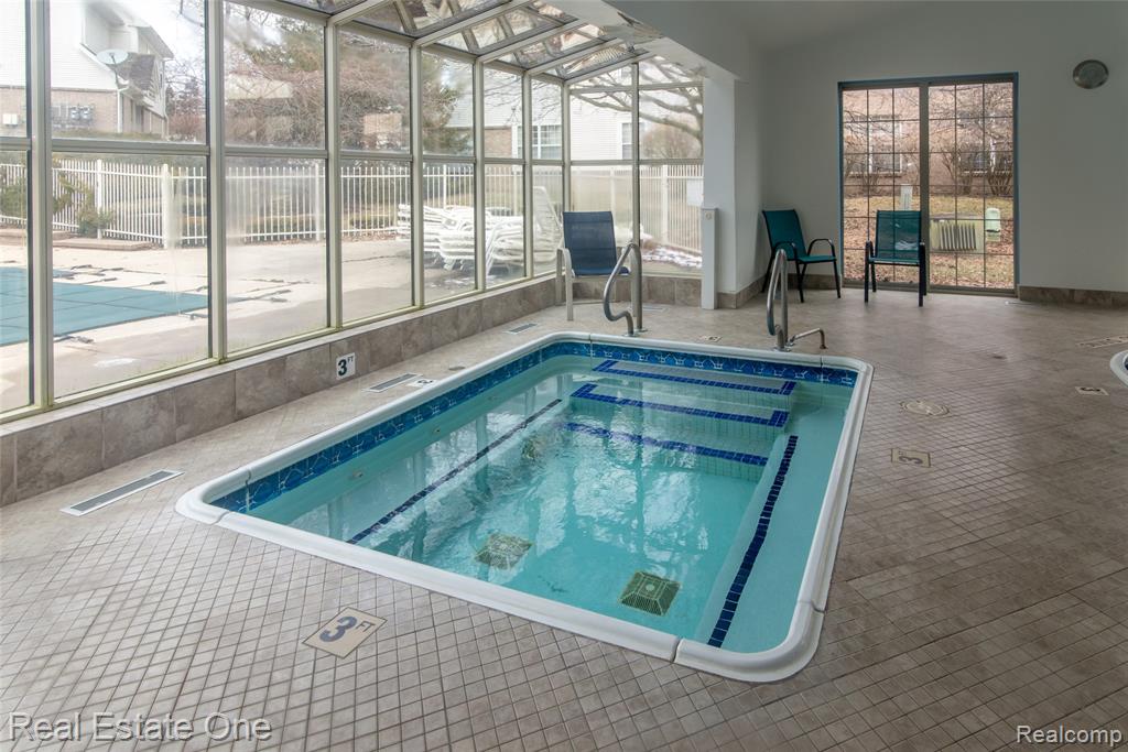 245 Brookwood Drive, 16, South Lyon, MI 48178 — Photo 21