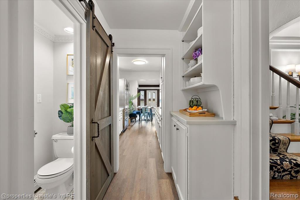 676 Washington Road, Grosse Pointe, MI 48230 — Photo 20