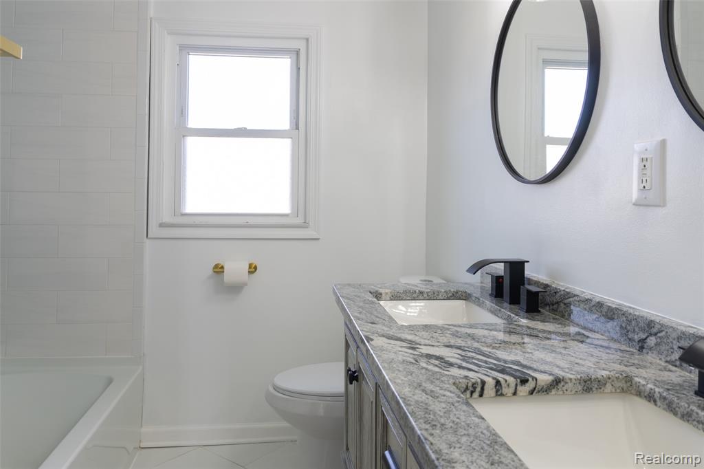 8153 Racine Road, Warren, MI 48093 — Photo 23