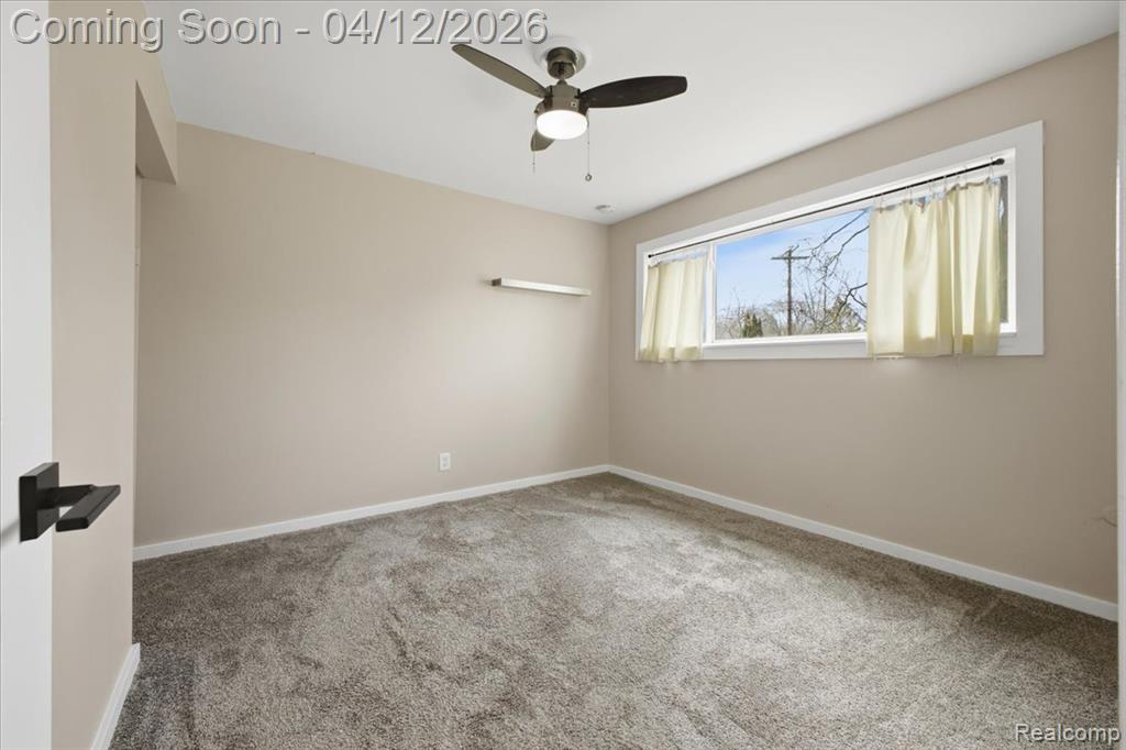2455 Ivanhoe Drive, West Bloomfield, MI 48324 — Photo 27