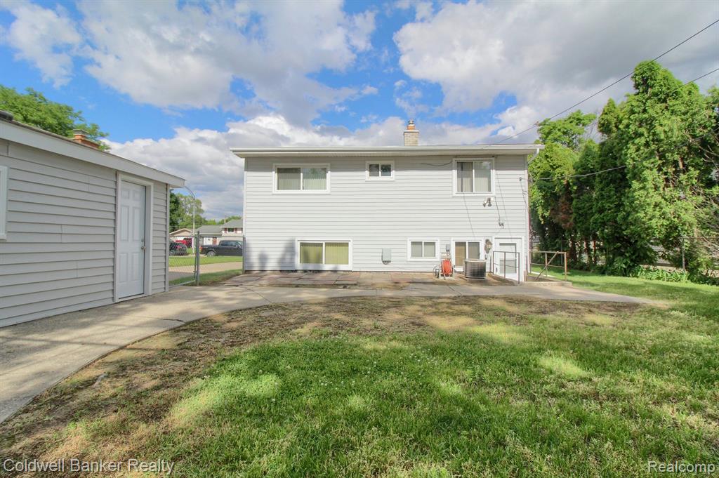 6709 Geronimo Street, Westland, MI — Photo 26