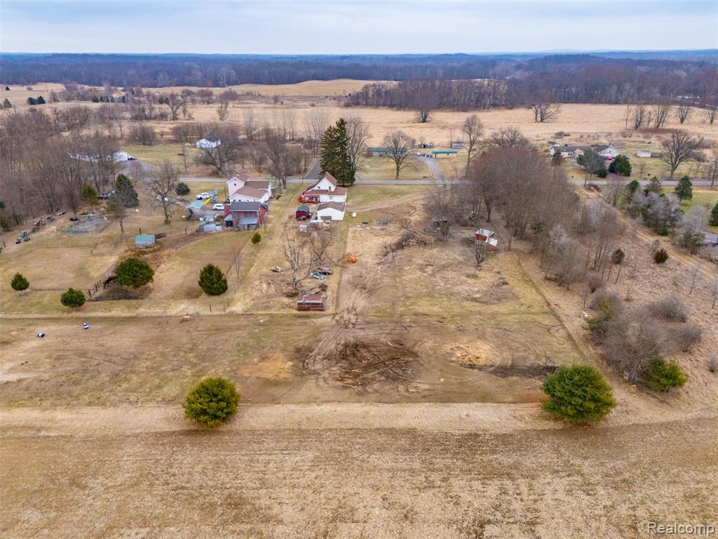 8732 Kinch Road, Jackson, MI 49201 — Photo 32