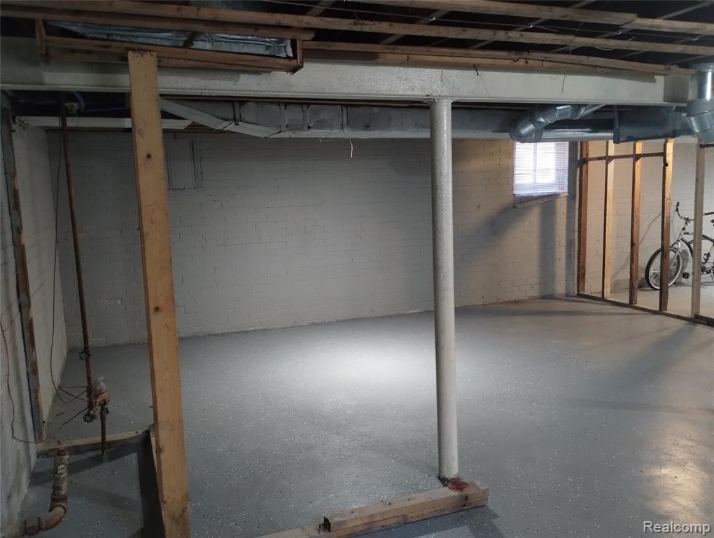 18633 Goulburn Street, Detroit, MI 48205 — Photo 14