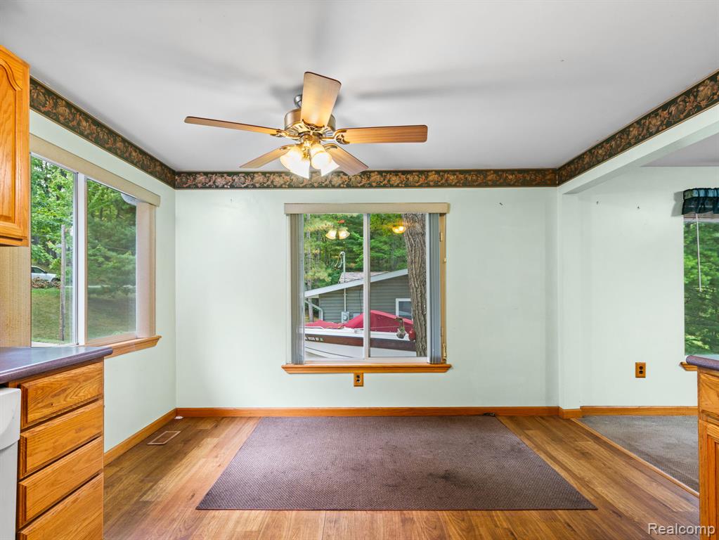 681 Lakeview Drive, Harrison, MI 48625 — Photo 8
