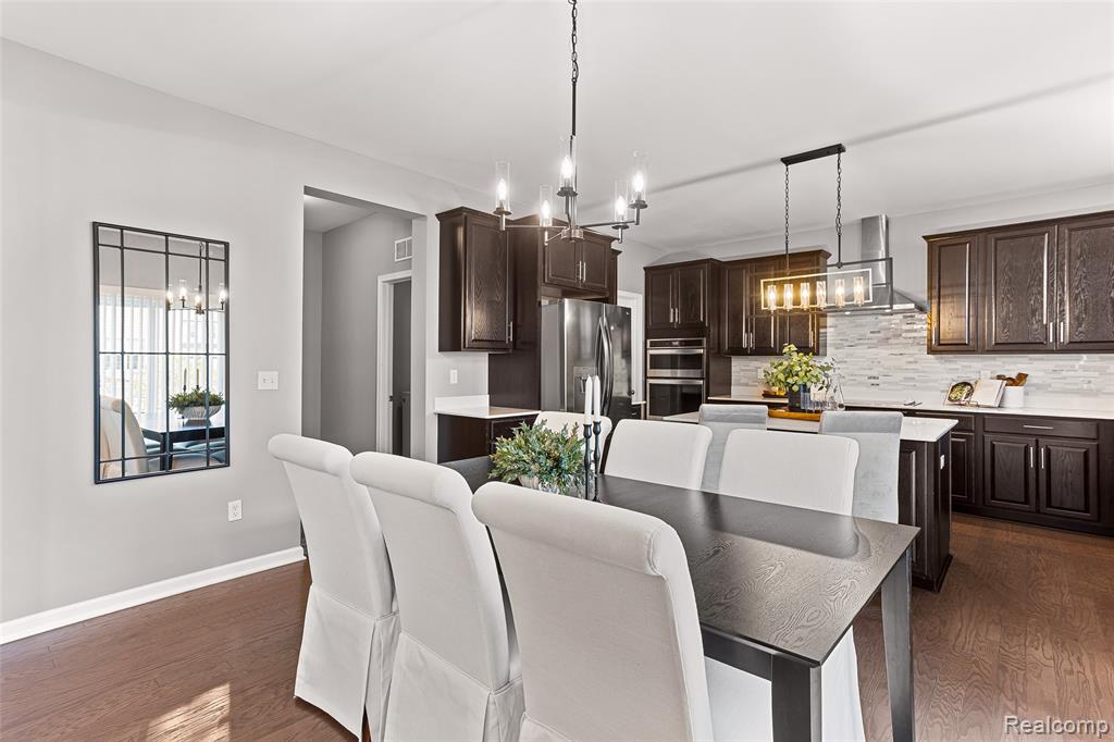 286 SPRINGVIEW Street, Ann Arbor, MI 48103 — Photo 13