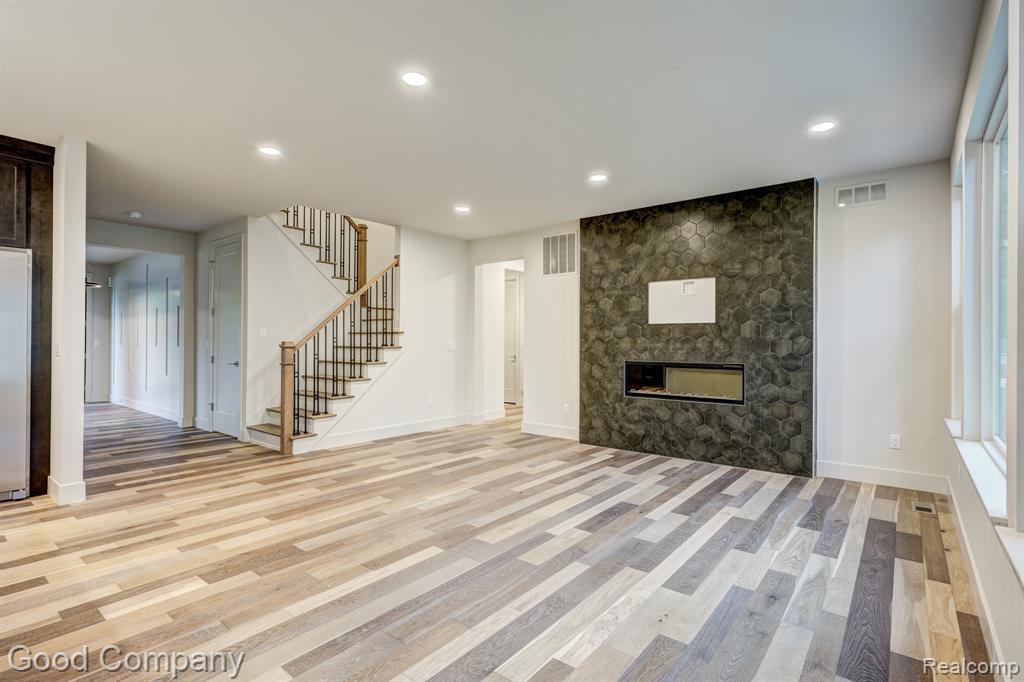 812 Irving Avenue, Royal Oak, MI 48067 — Photo 14