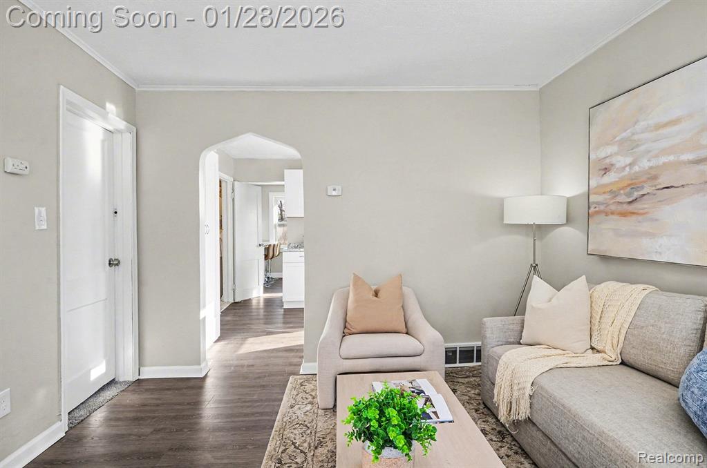 25034 Comfort, Center Line, MI 48015 — Photo 5