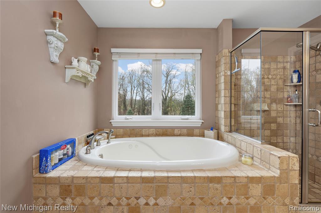 13445 Millie Court, Holly, MI 48442 — Photo 36