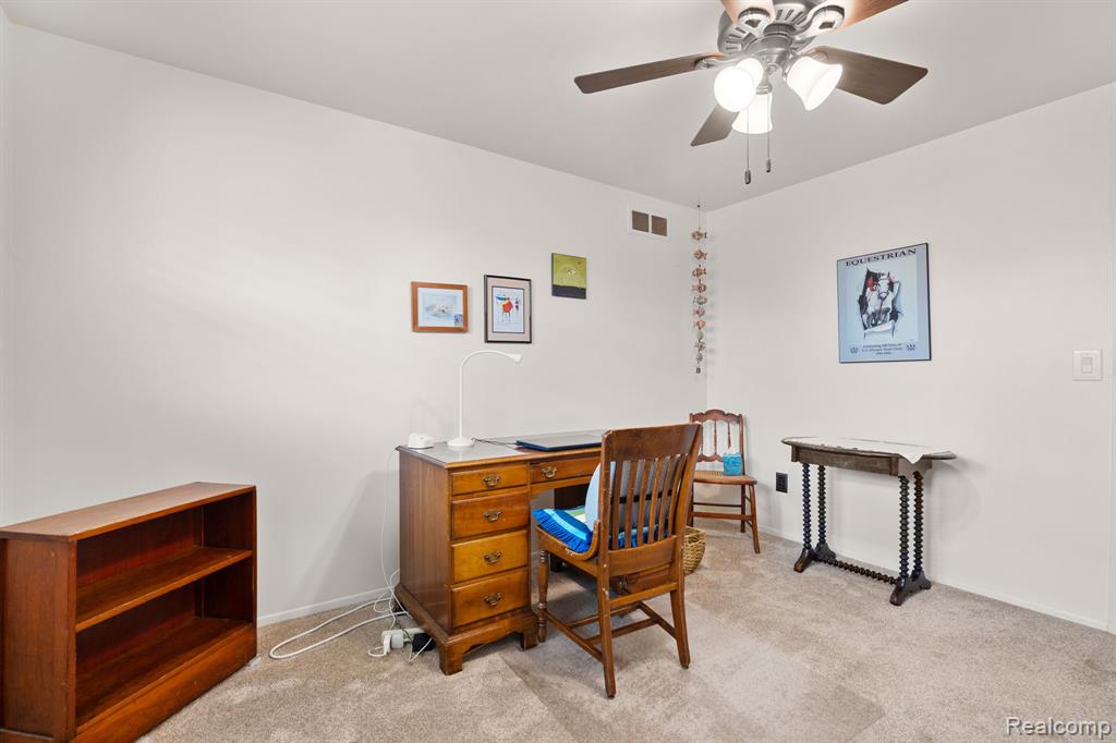 44089 Harsdale Drive, Canton, MI 48187 — Photo 47